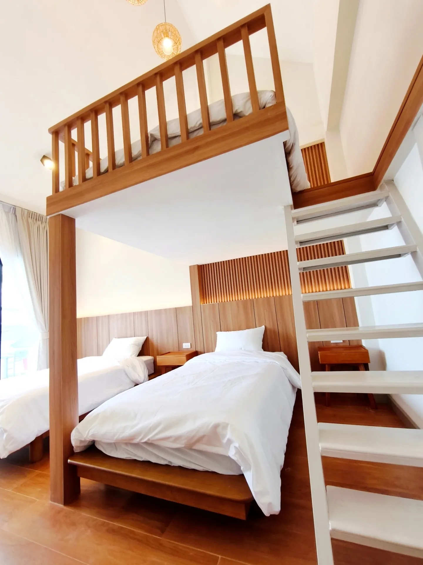 BLUE WHALE Pool Villa Pattaya
