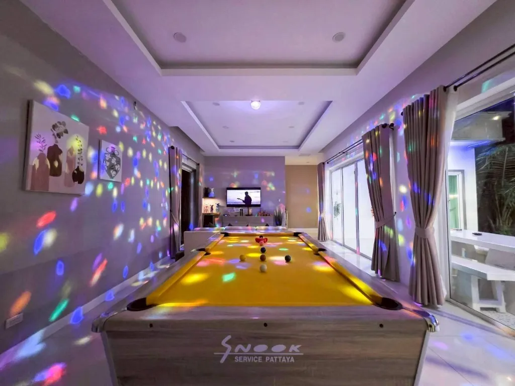 Pheonix​ Poolvilla