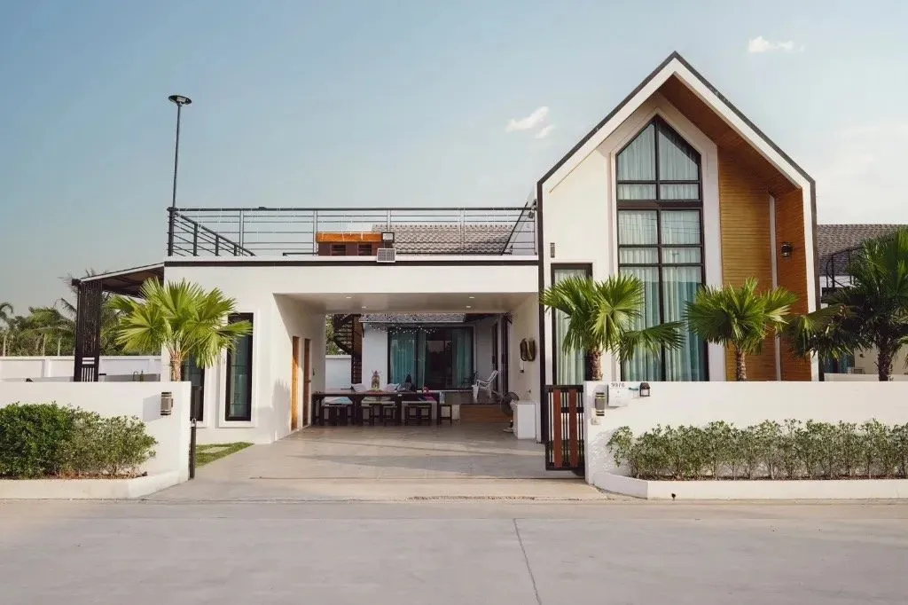 Level Up Pool Villa Rayong