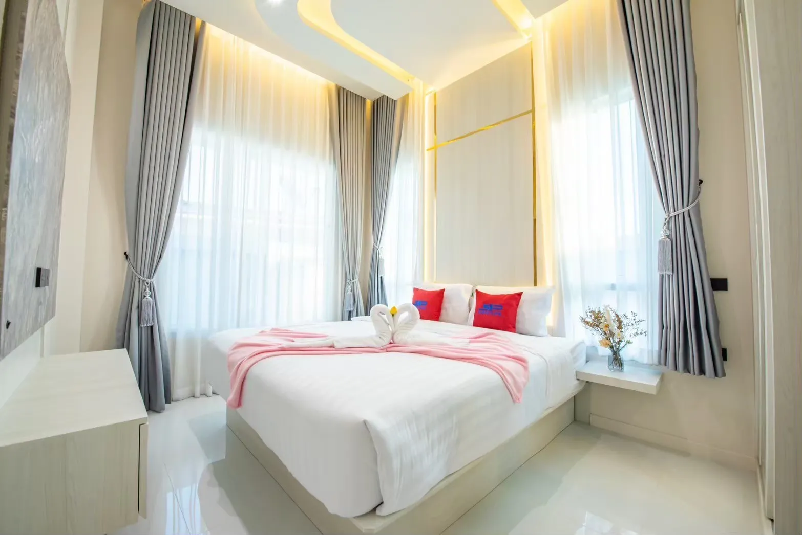 Celine Pool Villa