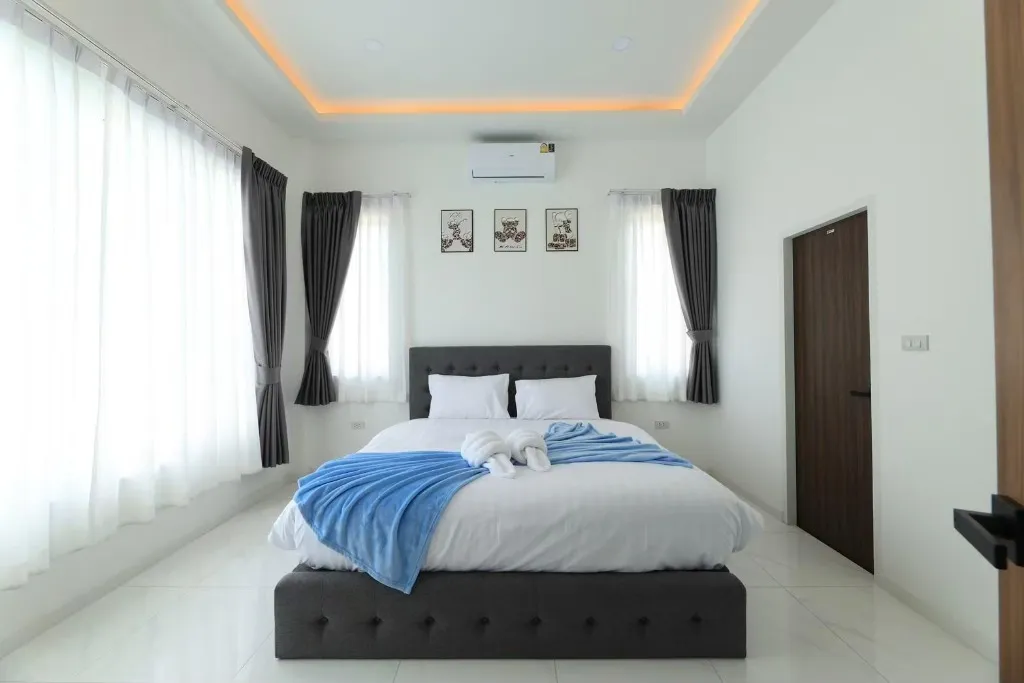 Ashy Pool Villa Pattaya