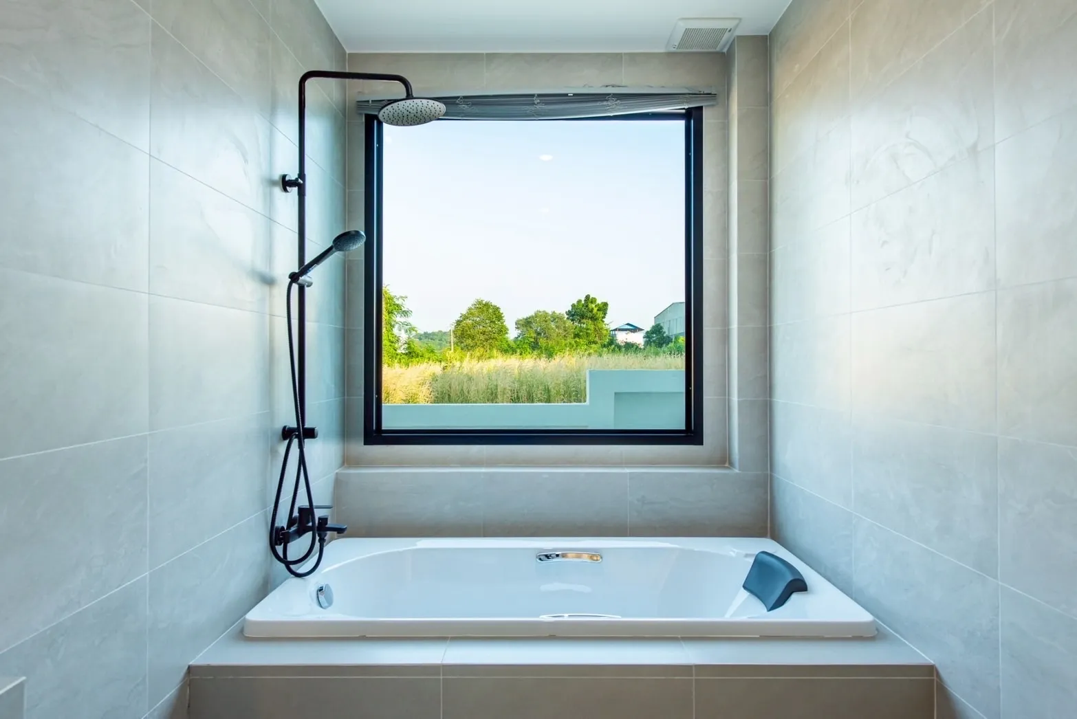 Panmora poolvilla (สัตหีบ)