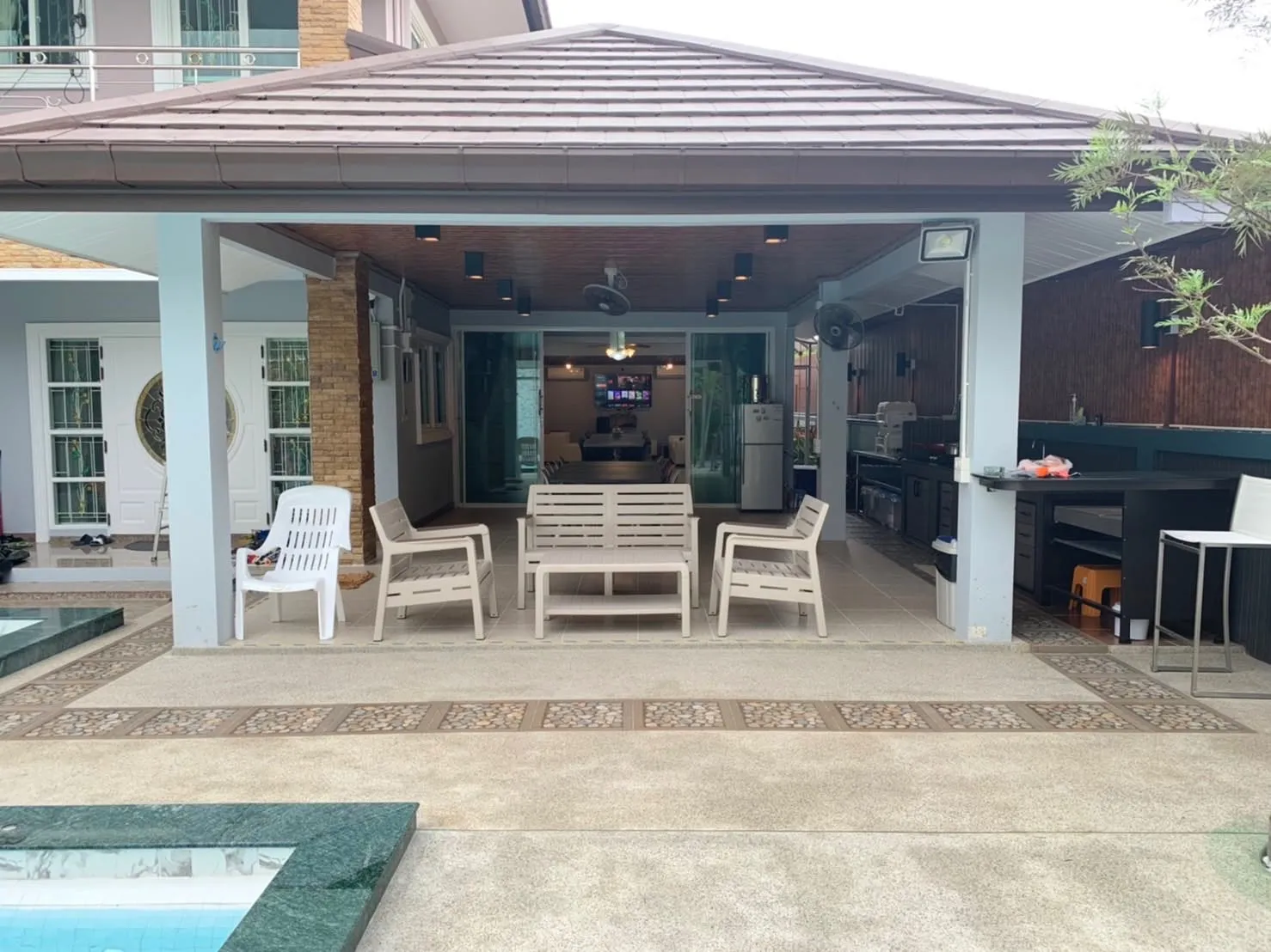 Let’s Chill Pool Villa Satahip