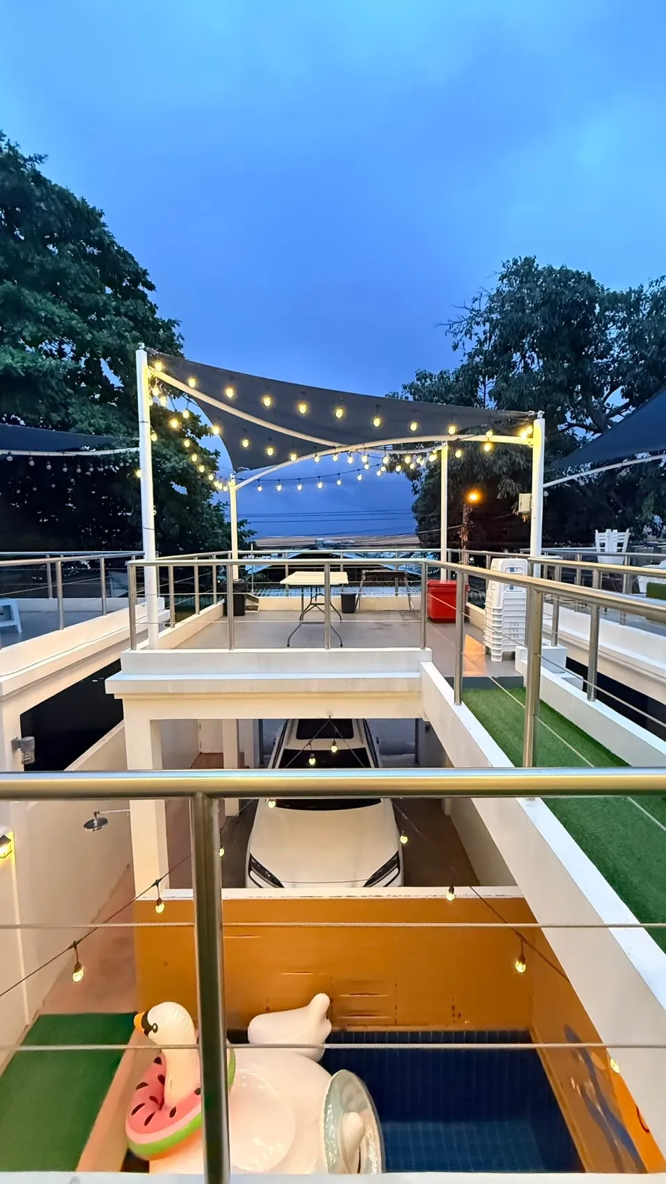 Smile poolvilla by N