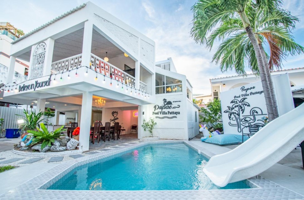 Pupae Pool Villa Jomtien