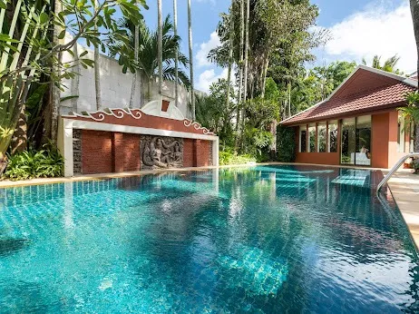 7 Bedroom private pool villa