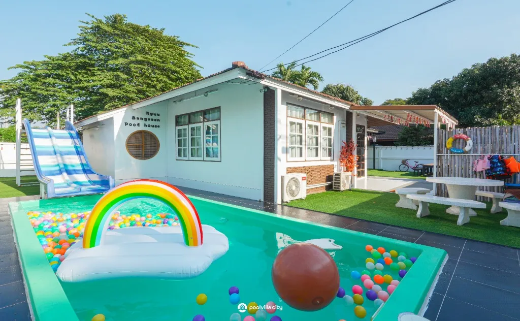 Kyuu Bangsaen Pool House