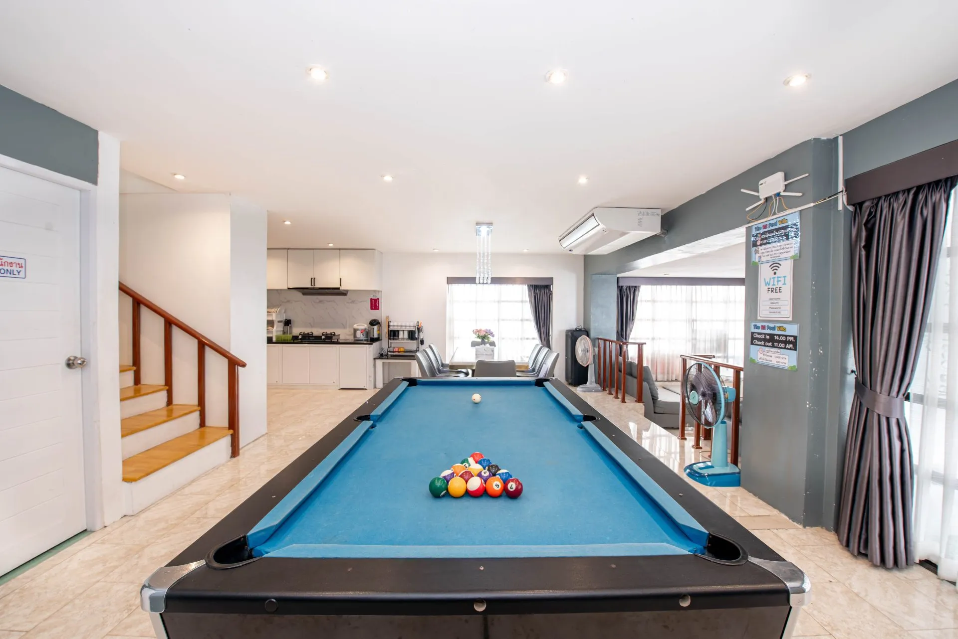 The R2 Poolvilla