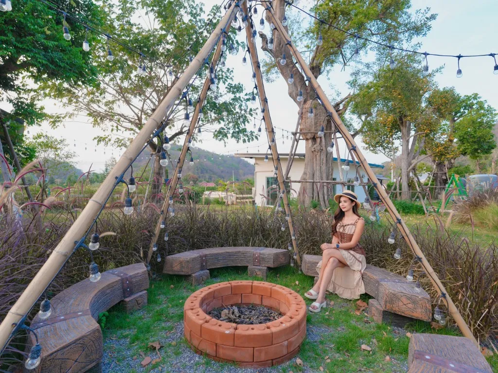 บ้านศมนรดา เขาใหญ่