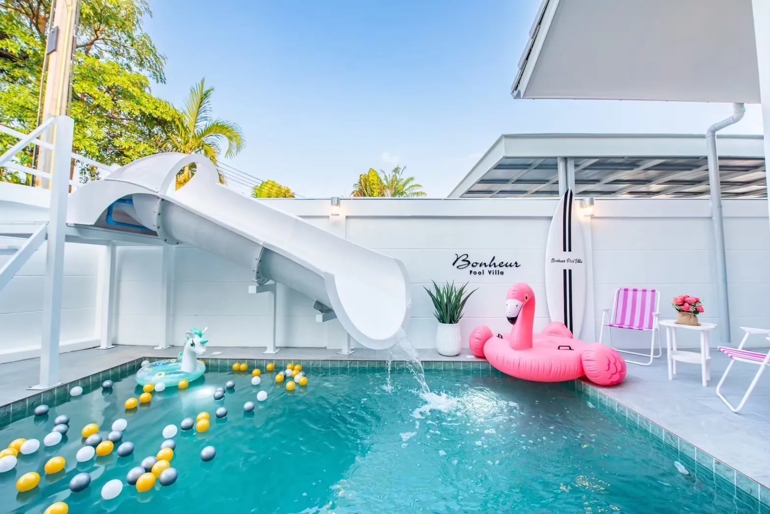 Bonheur Poolvilla Pattaya