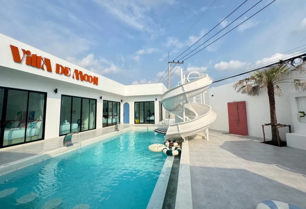 Villa De Moon