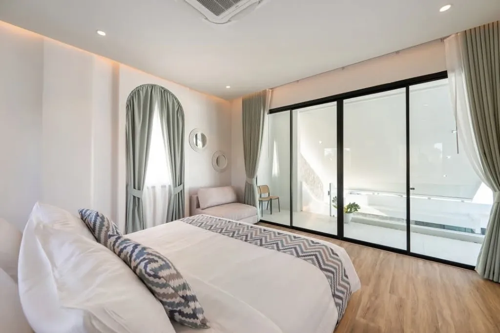 Movenpick residences pool villa 2 floor 6 ห้องนอน 