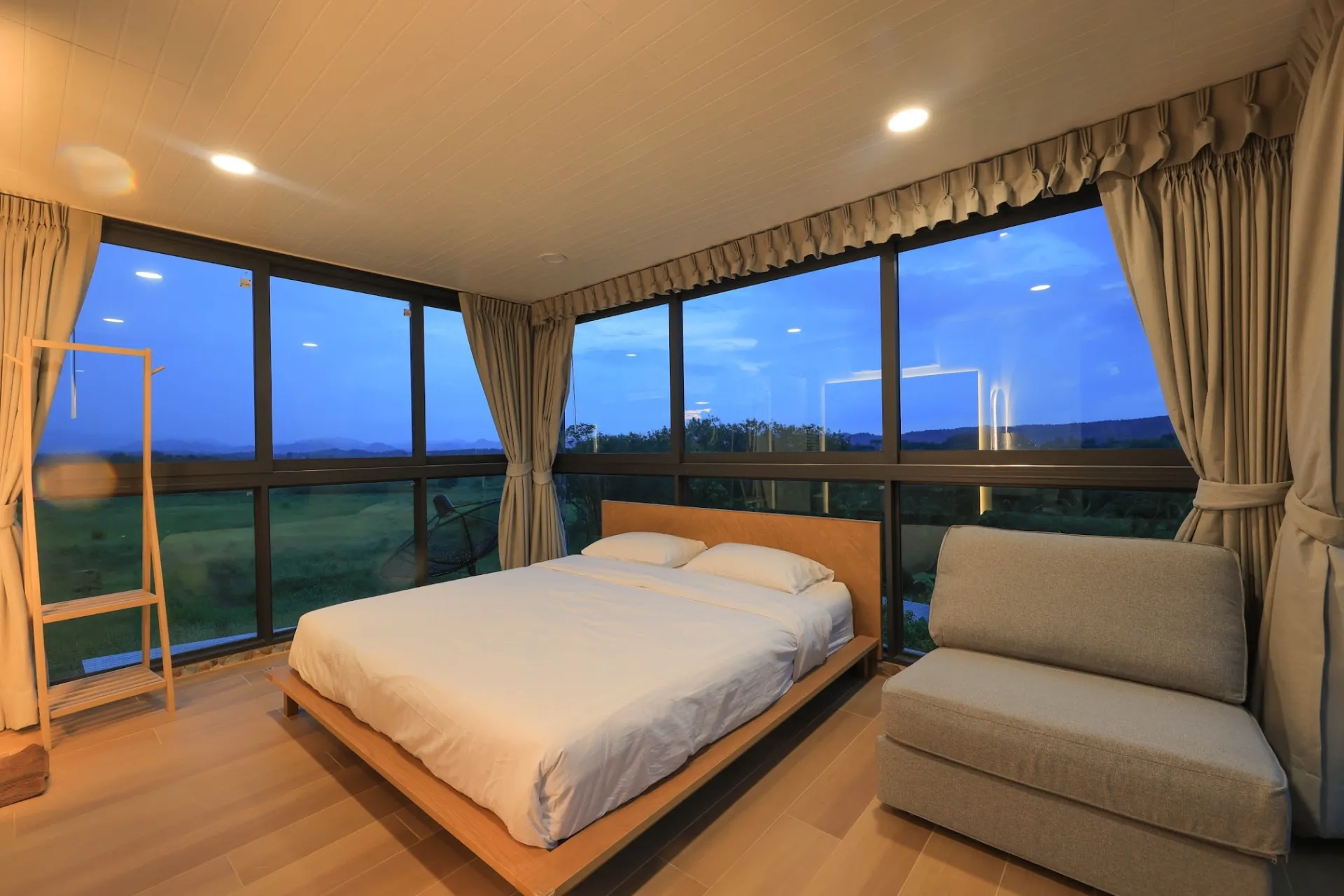 Phu Plearn Ta Pool Villa Khaoyai - ภูเพลินตา หลังเล็ก