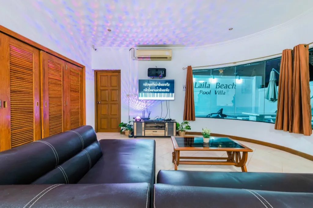 Laila beach pool villa