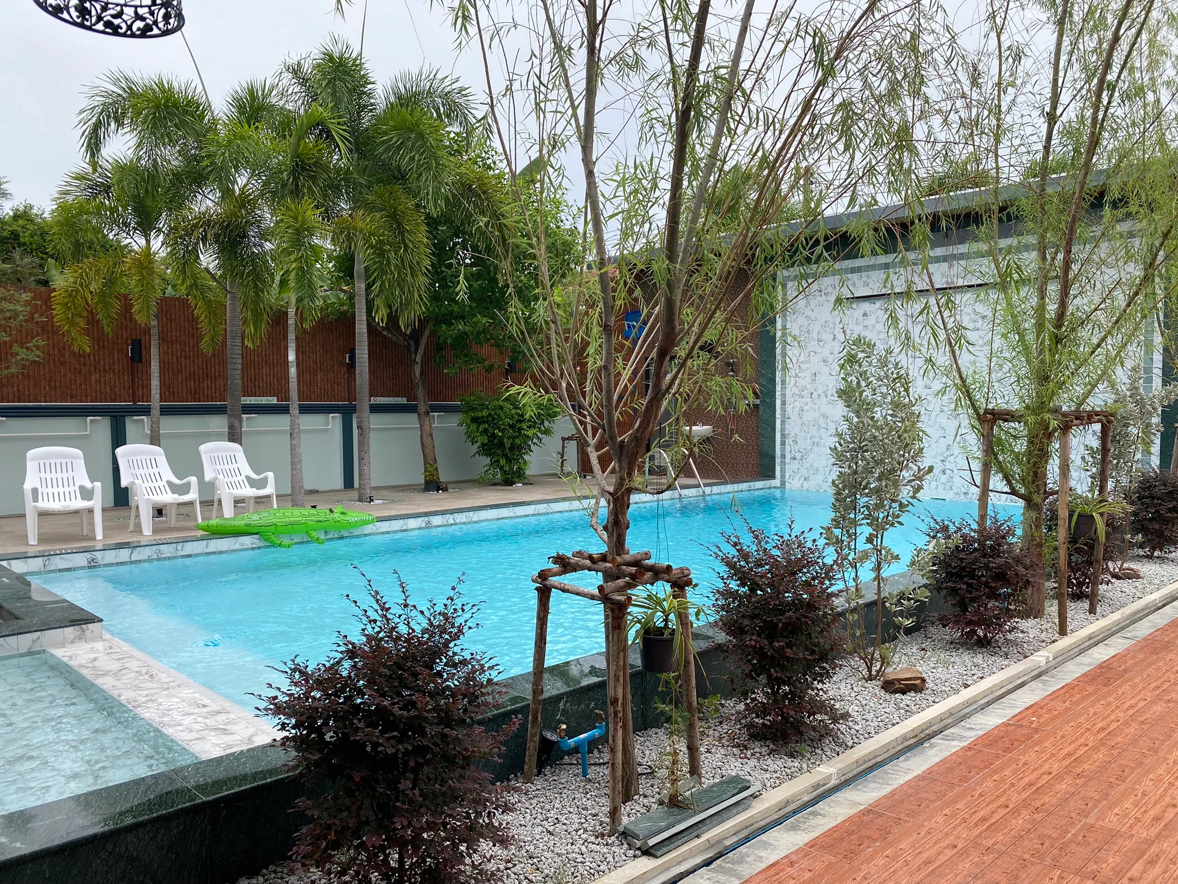 Let’s Chill Pool Villa Satahip