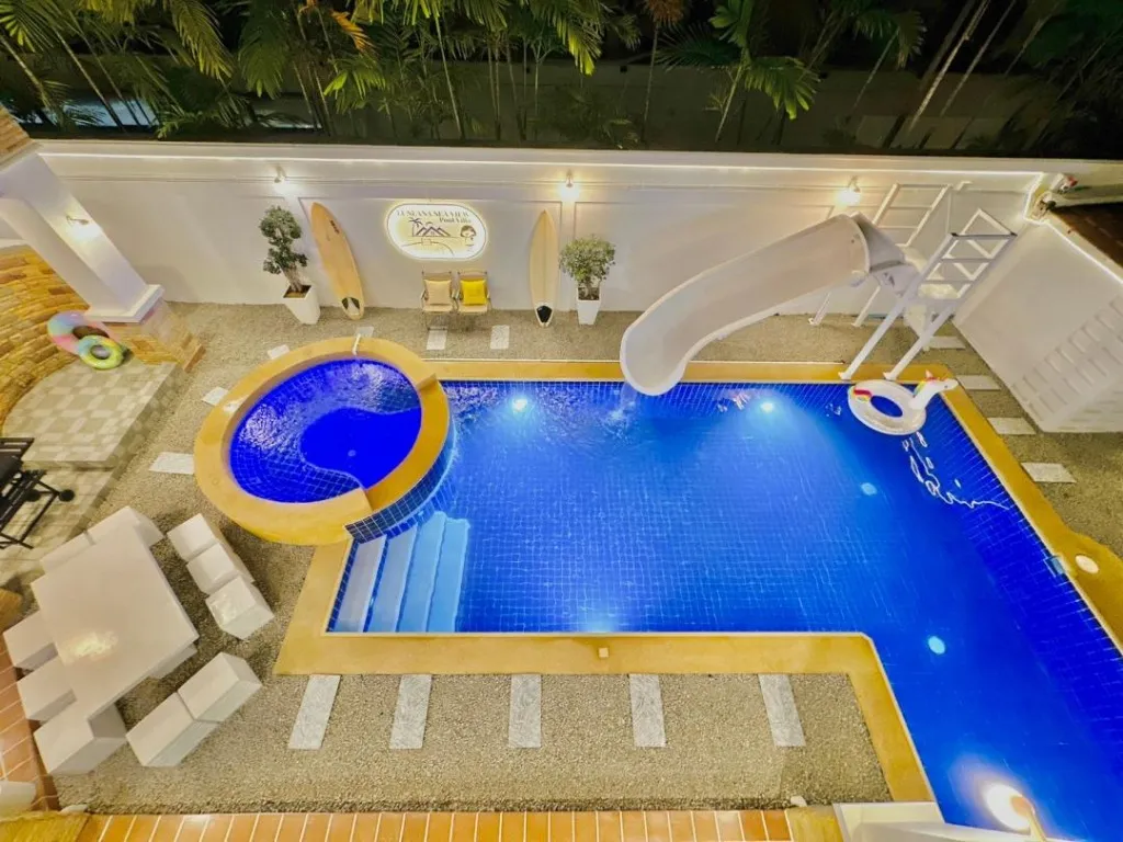 Lunlana Sea View Pool Villa Pattaya