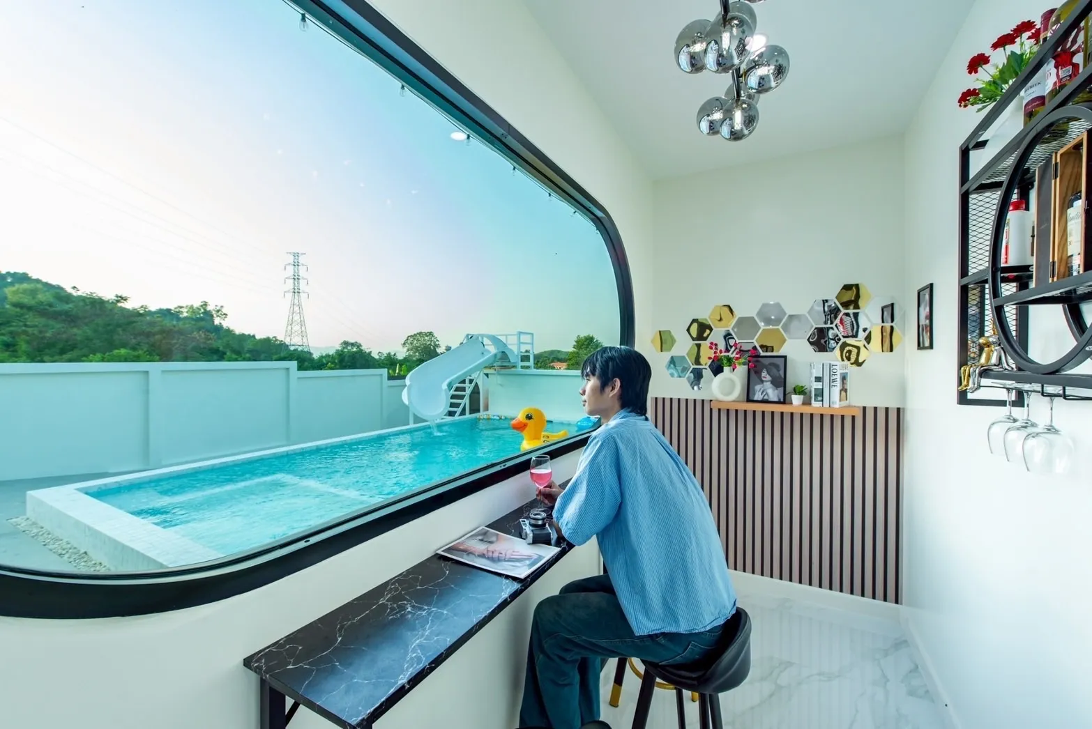Panmora poolvilla (สัตหีบ)