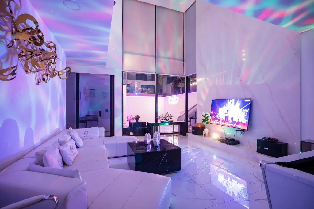 YOUR DAYS POOL VILLA PATTAYA