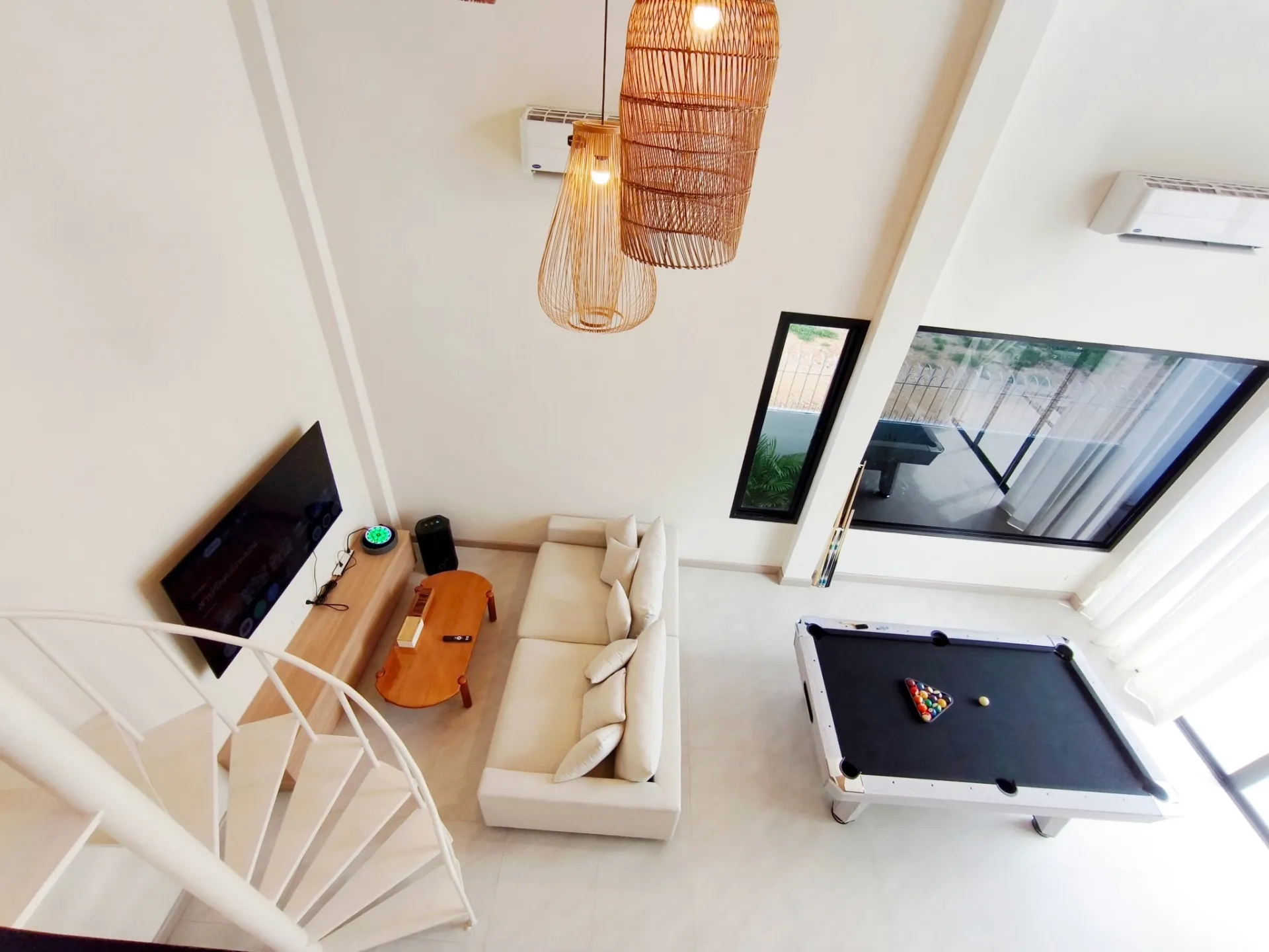 BLUE WHALE Pool Villa Pattaya