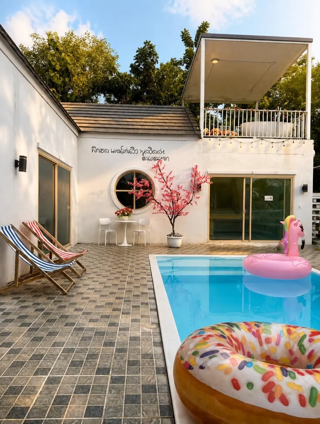 Pixel​ mountain​ view​ pool​villa​