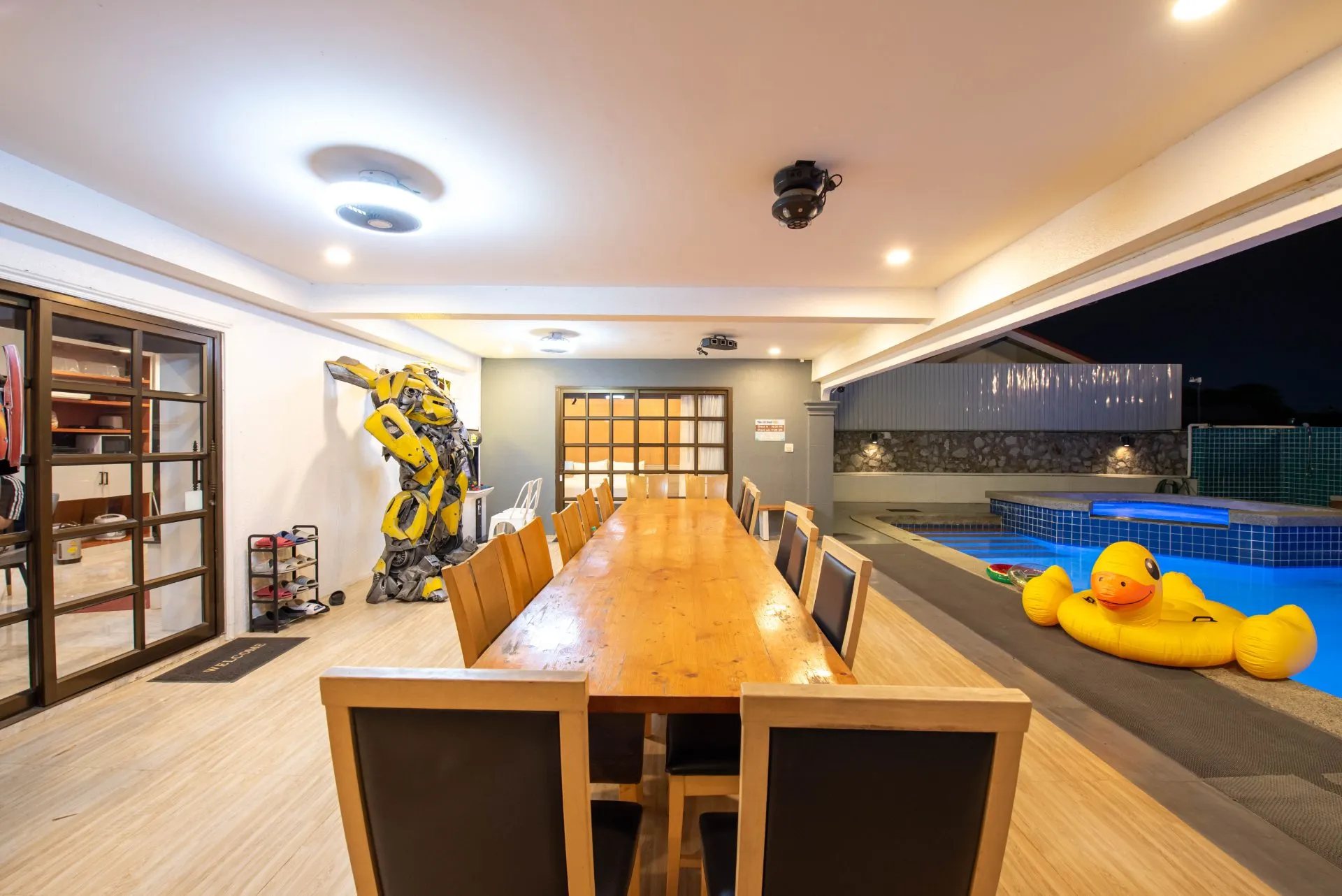 The R2 Poolvilla