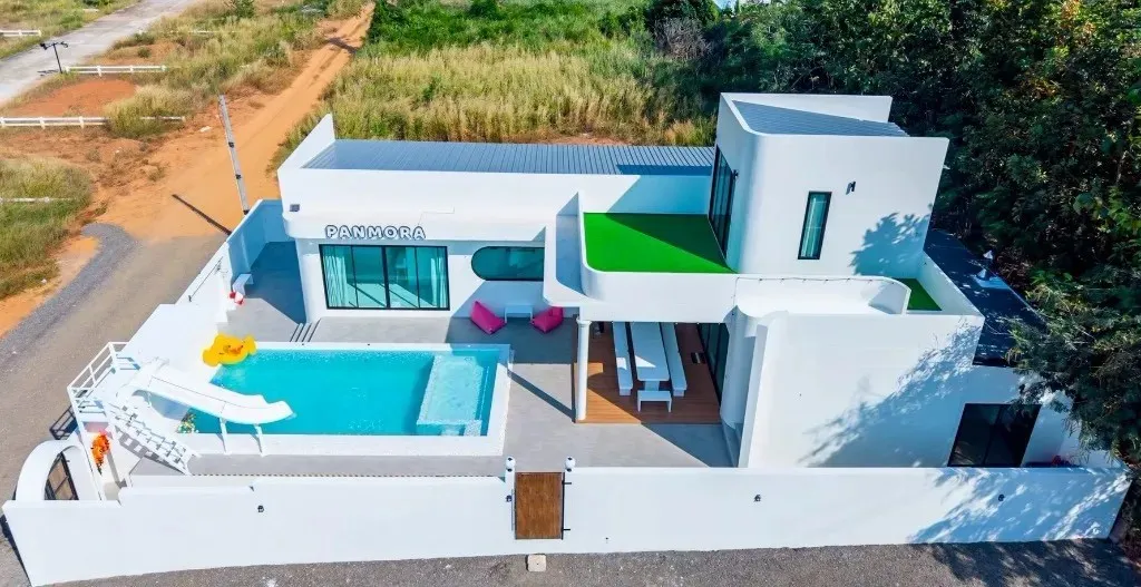 Panmora poolvilla (สัตหีบ)