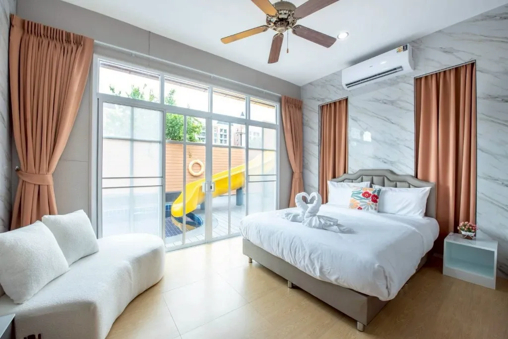 Meliora Pool Villa (เมลิโอร่า)