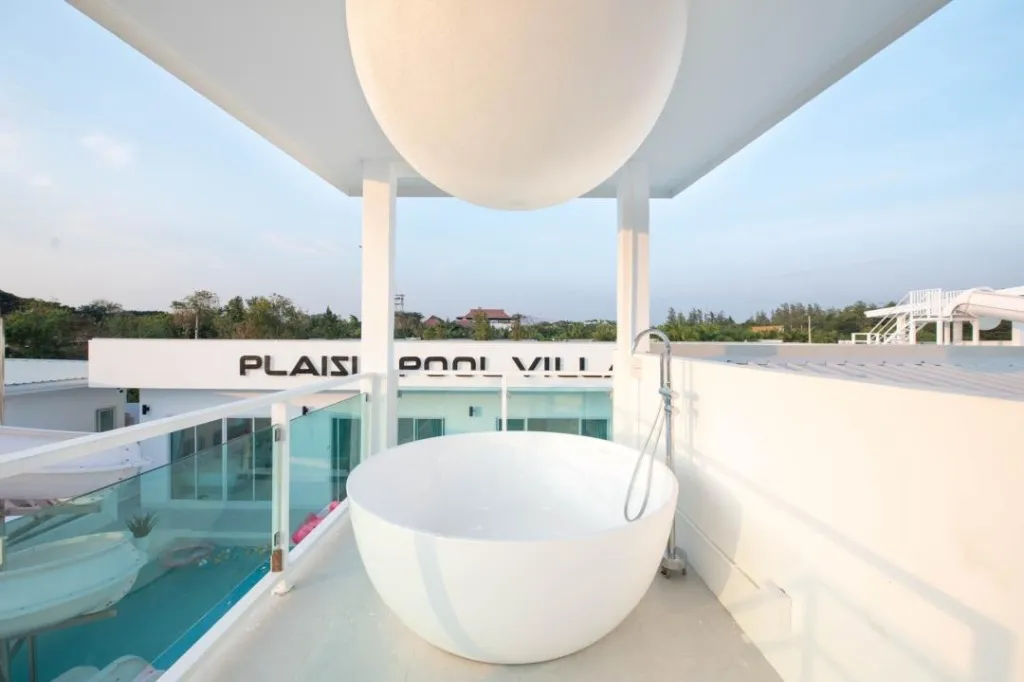 Plaisir pool villa