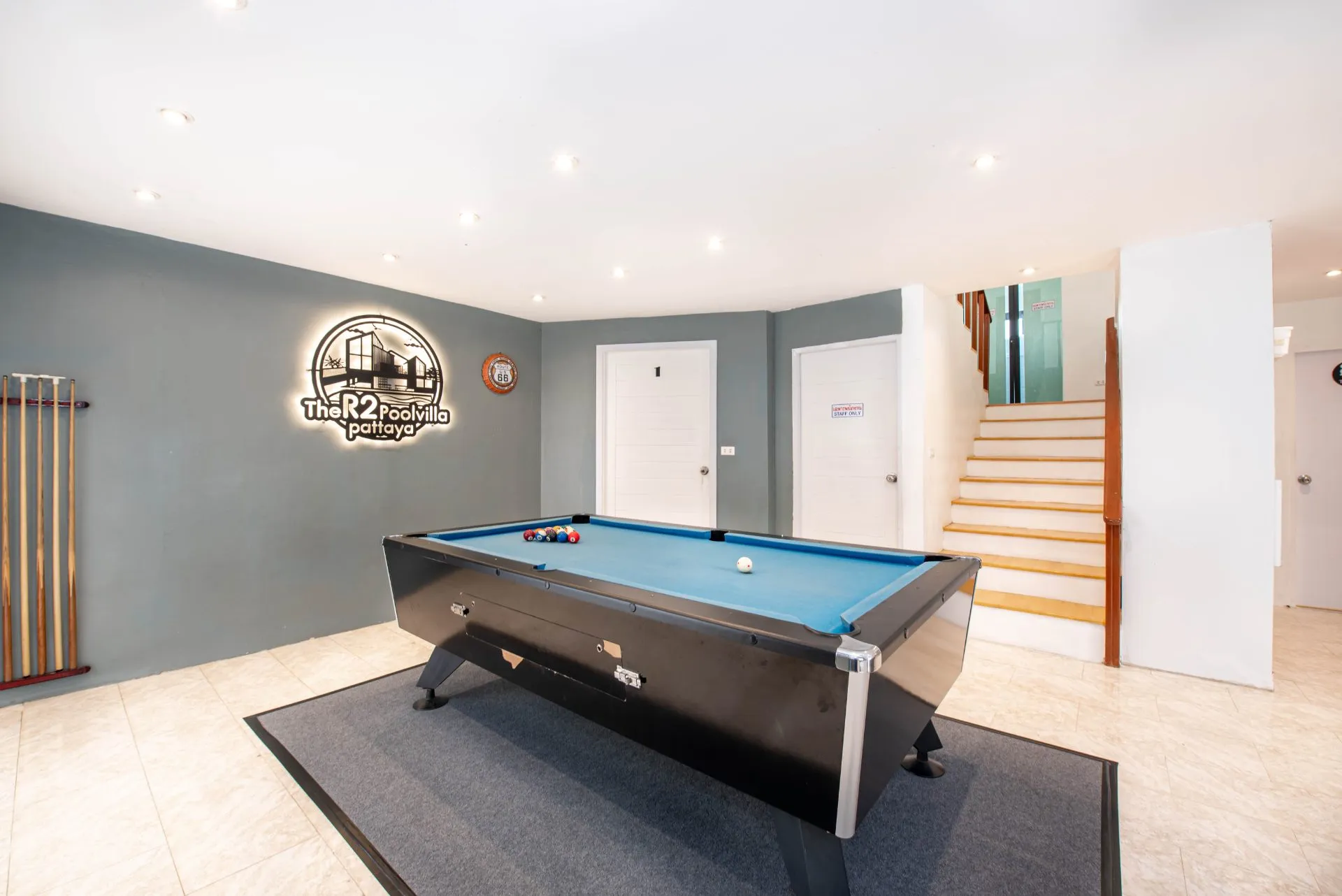 The R2 Poolvilla