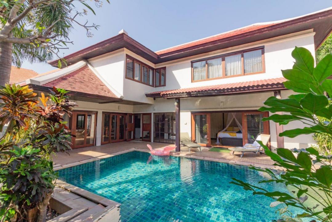 Bali Heaven Pool Villa