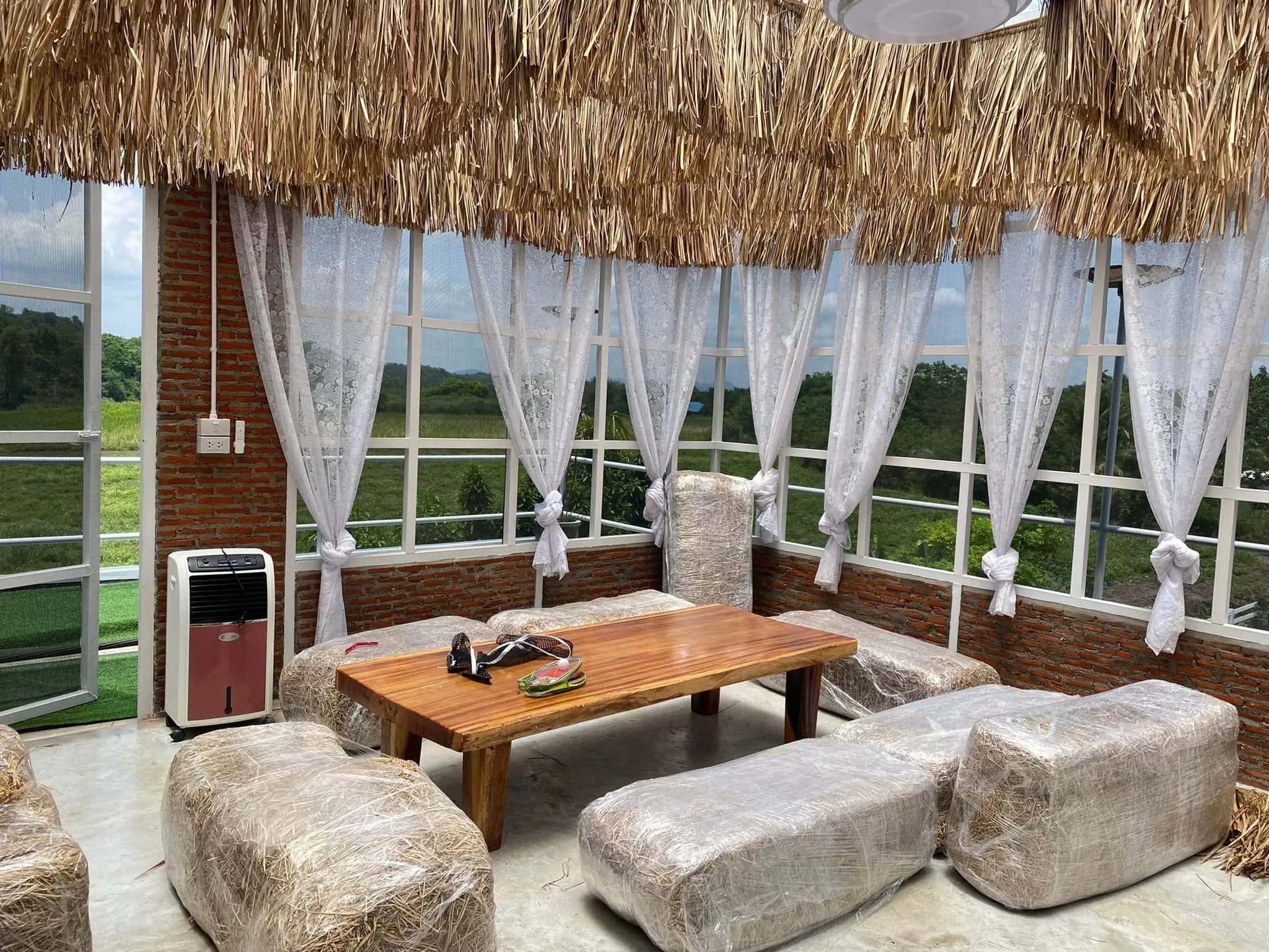 Daiya pool villa