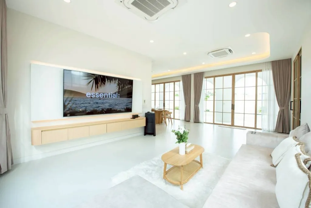 Brown Empire Pool Villa