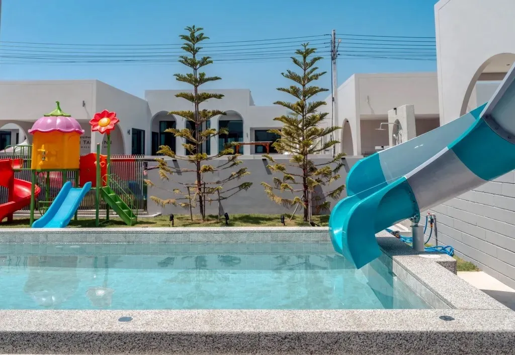 Babyblue Poolvilla