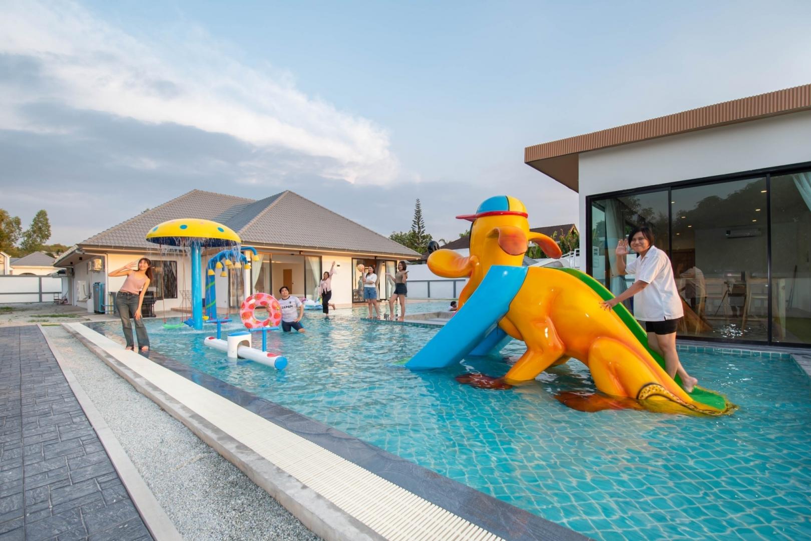 space poolvilla pattaya