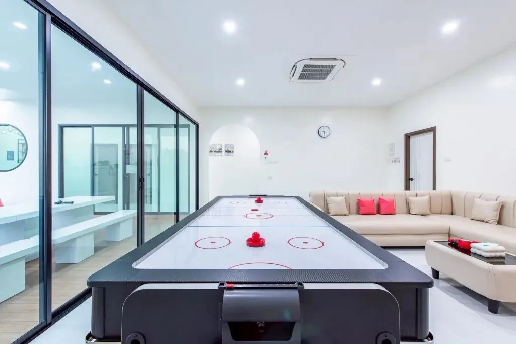Panmora poolvilla (สัตหีบ)