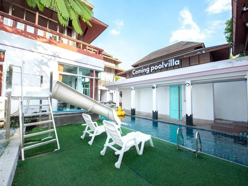 Coming poolvilla