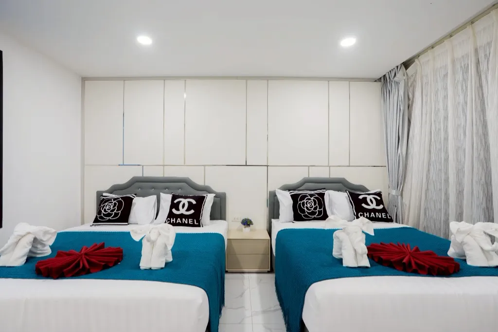 Your Space pool villa