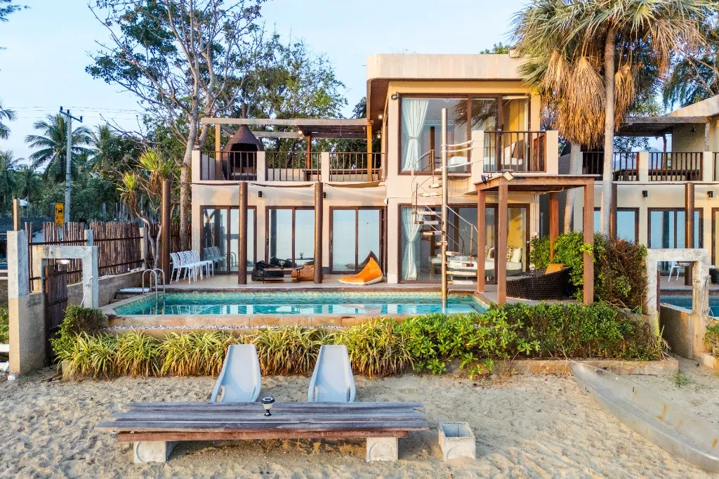 Beachfront Sam Roi Yot