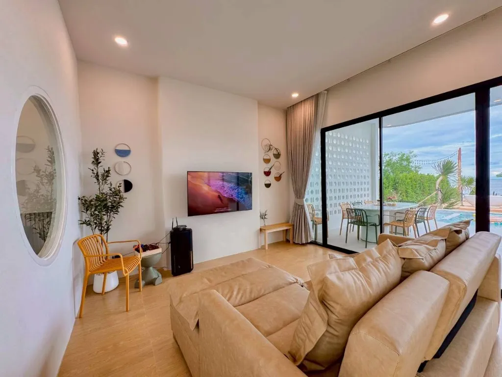 Darlington Pool Villa