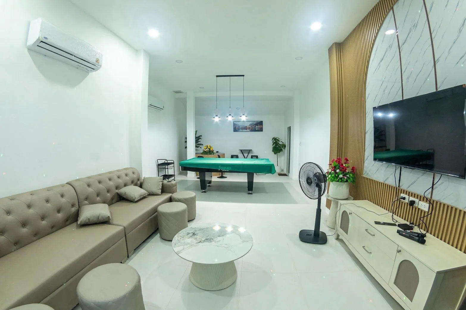 SEANILE POOLVILLA SATTAHIP – BANGSARAY