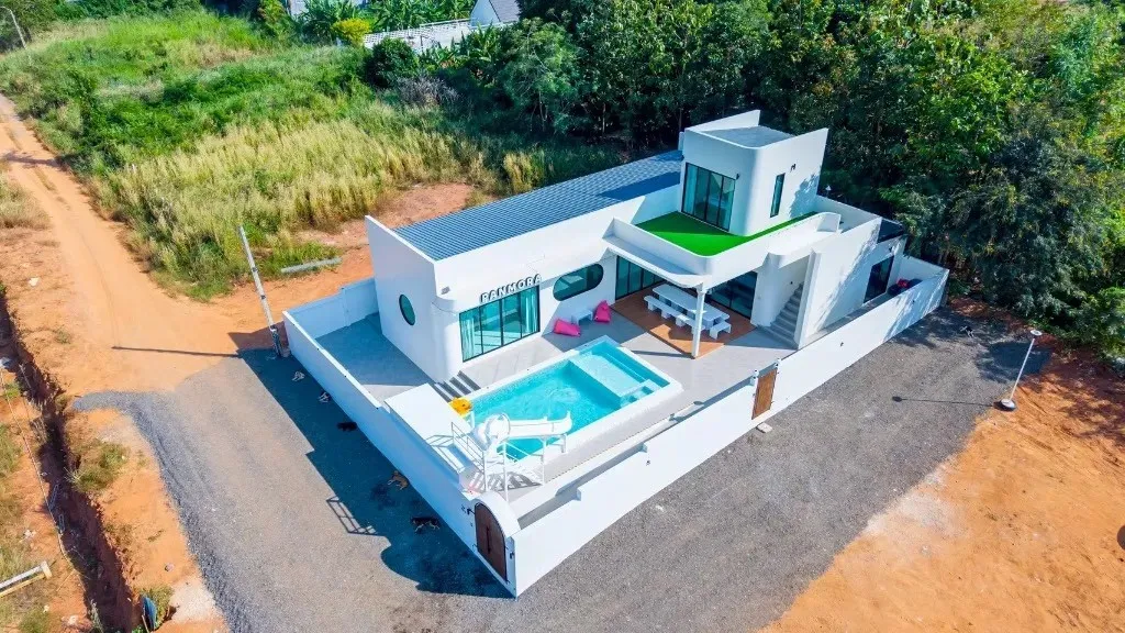 Panmora poolvilla (สัตหีบ)