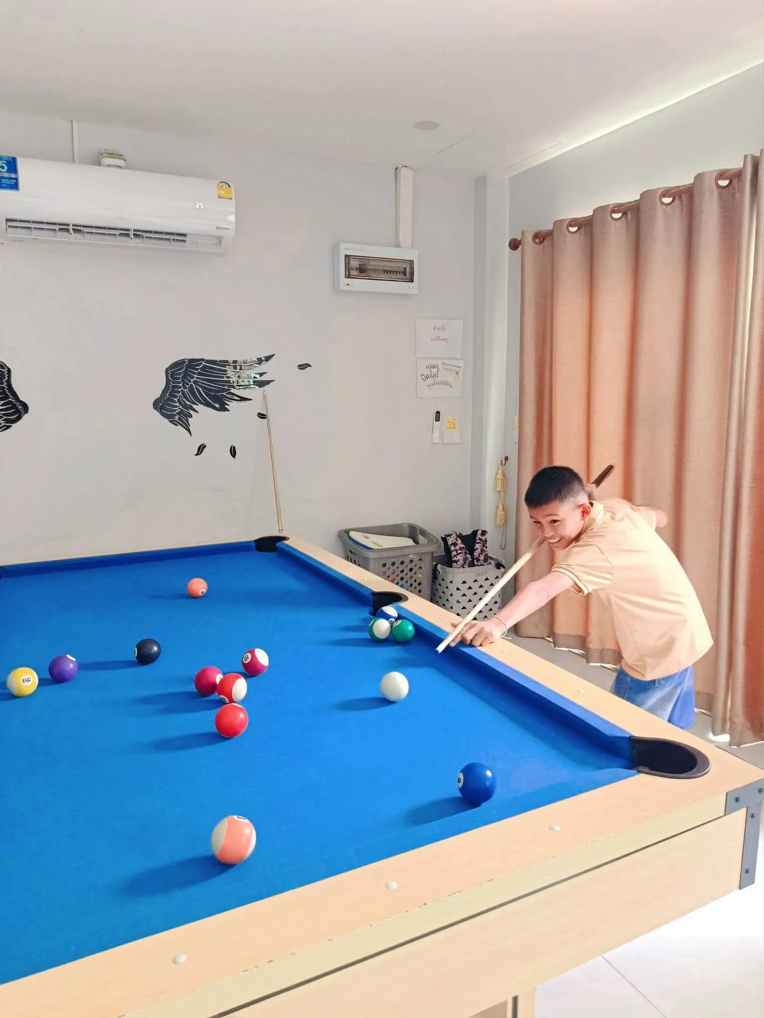 Pixel​ mountain​ view​ pool​villa​