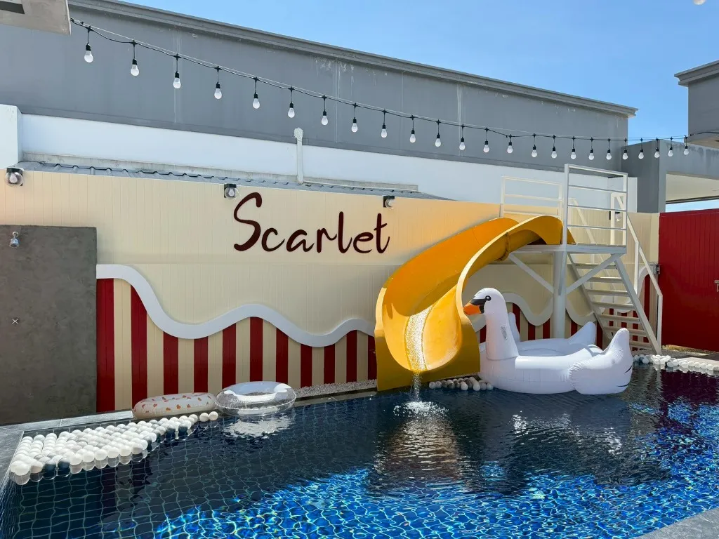 Scarlet Poolvilla
