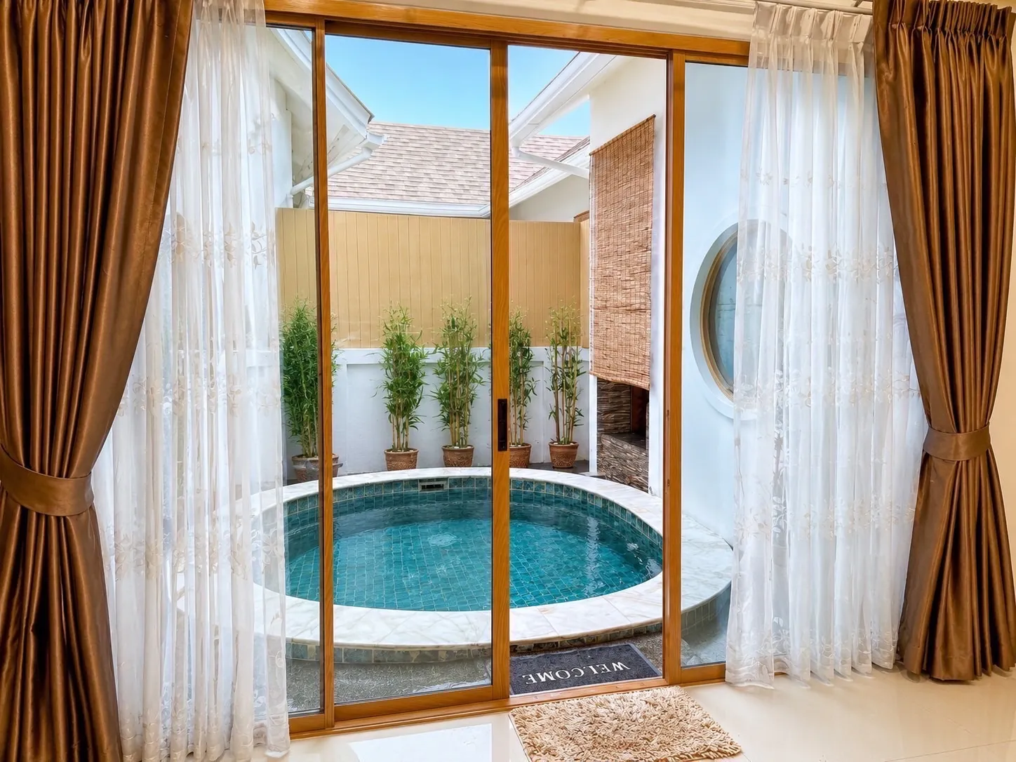 JAPAN SMILE RESORT