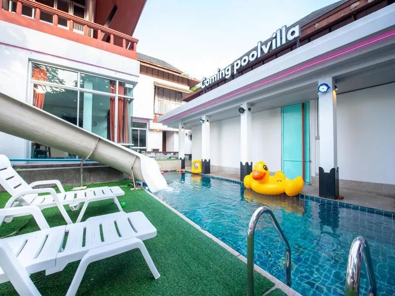 Coming poolvilla