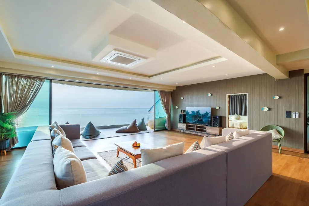 All about villa cha am