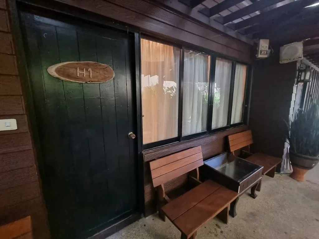 Family 3 Bedrooms H1