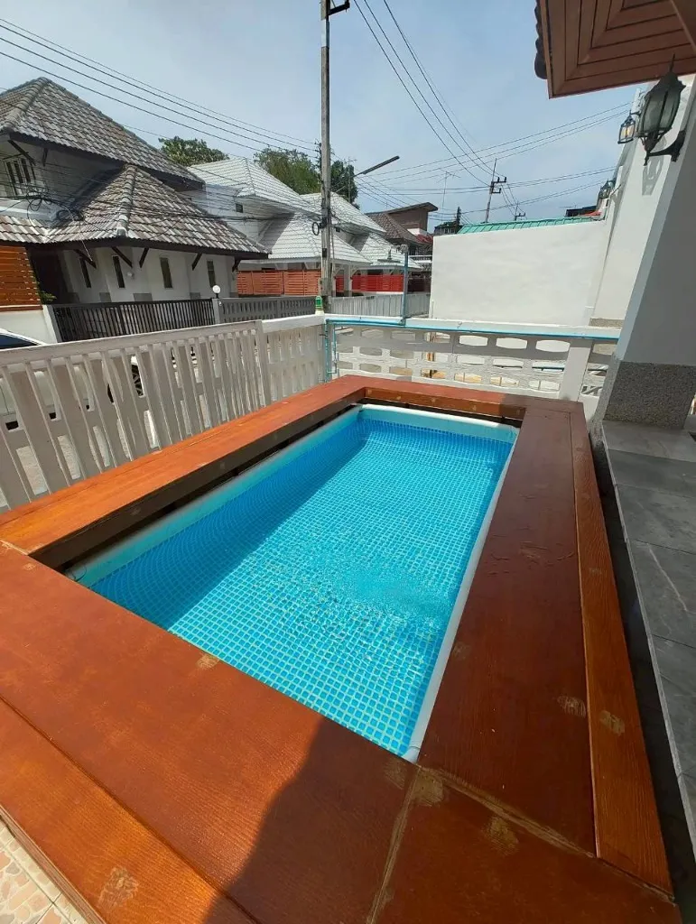 Merry house Bangsaen (102/9)