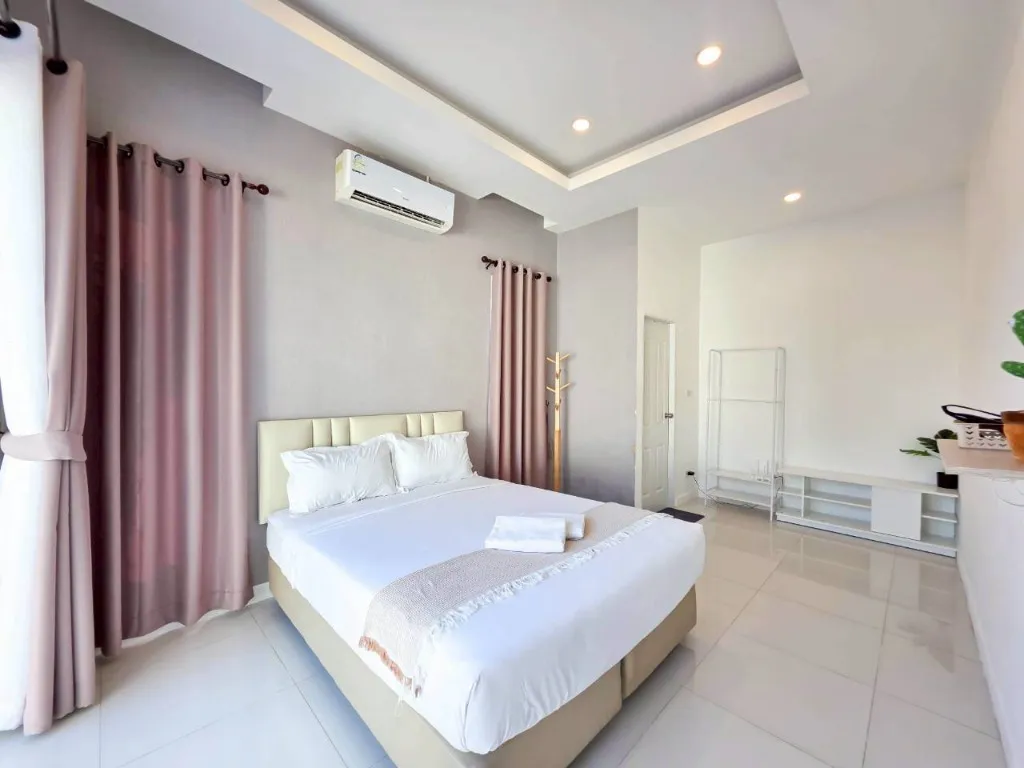 Pheonix​ Poolvilla