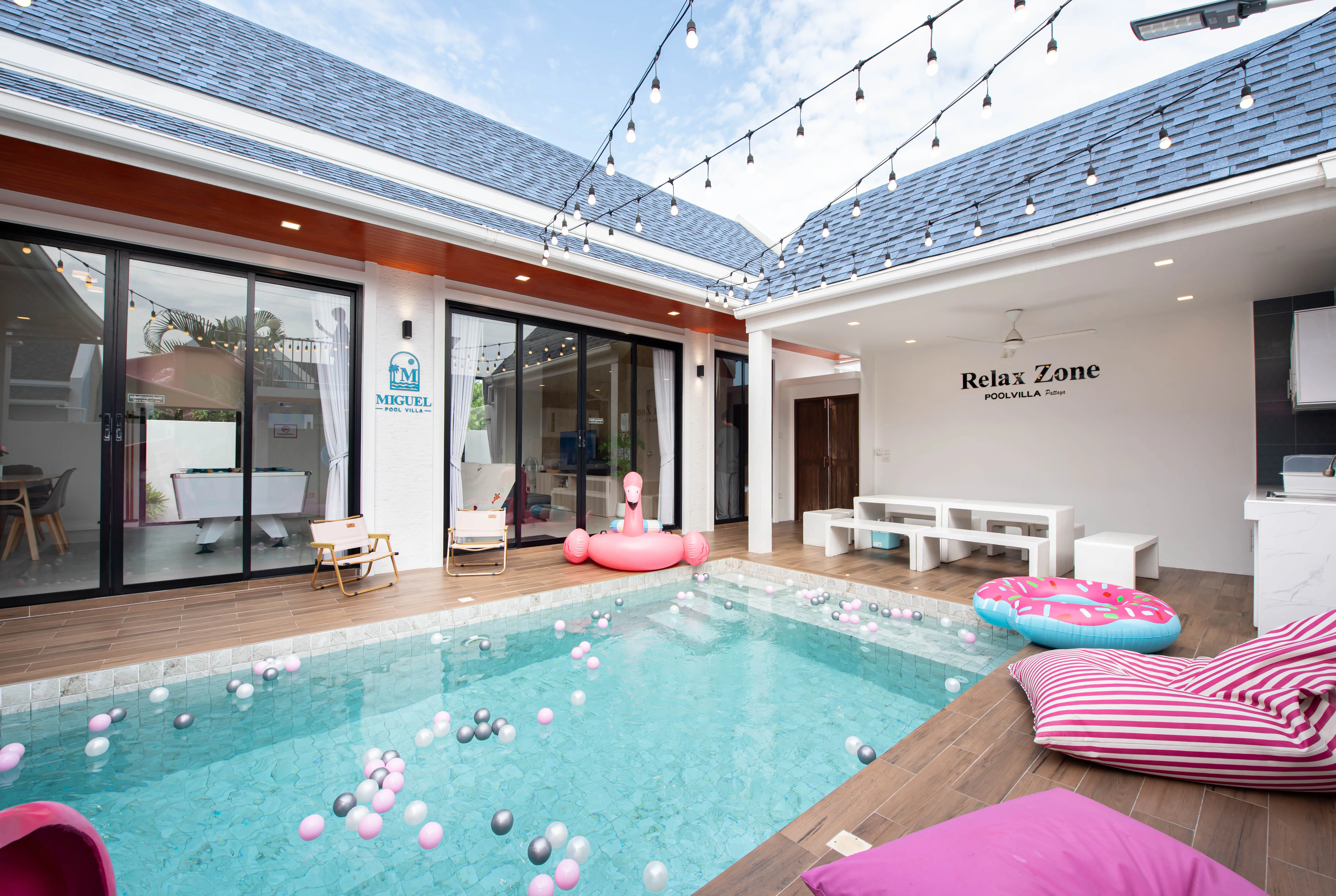 Miguel Pool Villa Pattaya